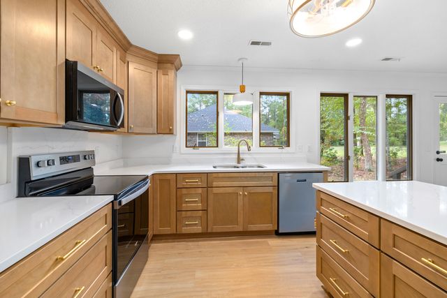 960 Heather Lane, Sumter, SC 29154