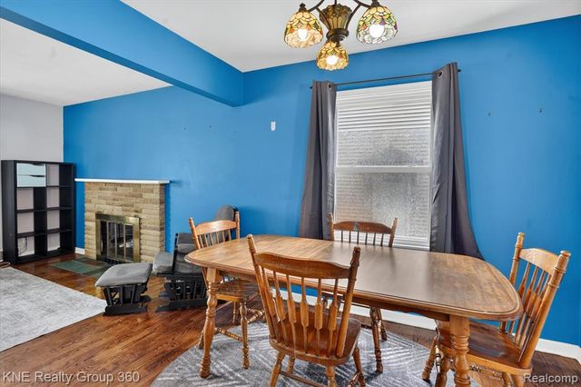 1714 Cooper Avenue, Lansing, MI 48910