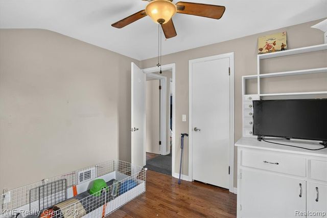 1714 Cooper Avenue, Lansing, MI 48910