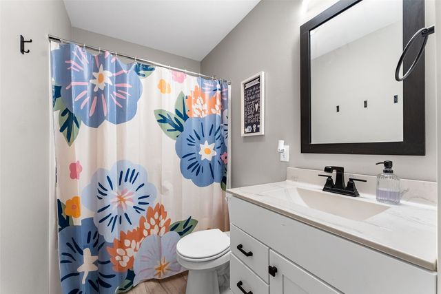 312 Dawson Dr, West Branch, IA 52358