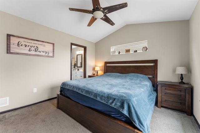 312 Dawson Dr, West Branch, IA 52358