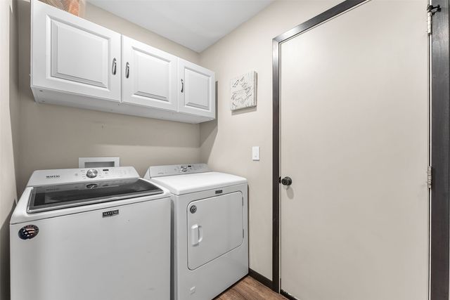 312 Dawson Dr, West Branch, IA 52358