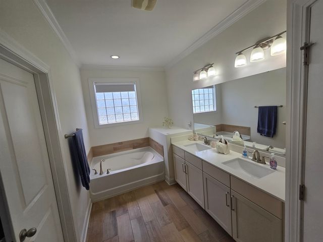 1000 Englemann Oak Dr., Myrtle Beach, SC 29579