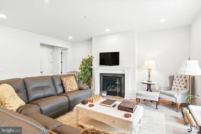 151 MOOREFIELD STREET, Mechanicsburg, PA 17055