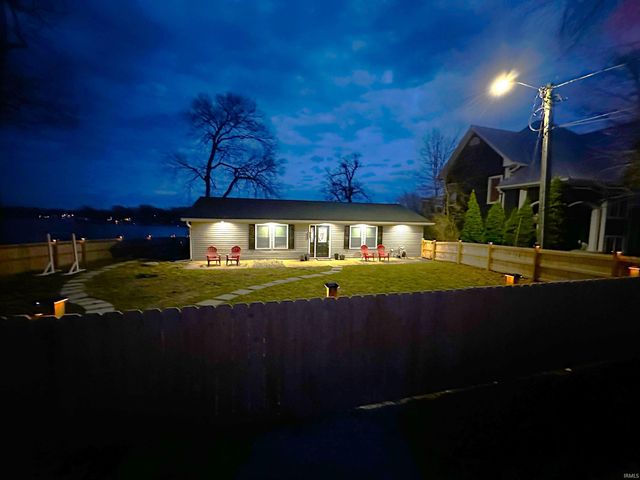 5117 N West Shafer Drive, Monticello, IN 47960