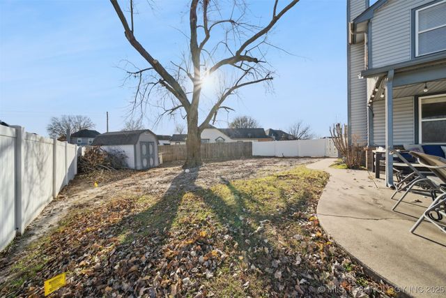 4209 S Chestnut Court, Broken Arrow, OK 74011