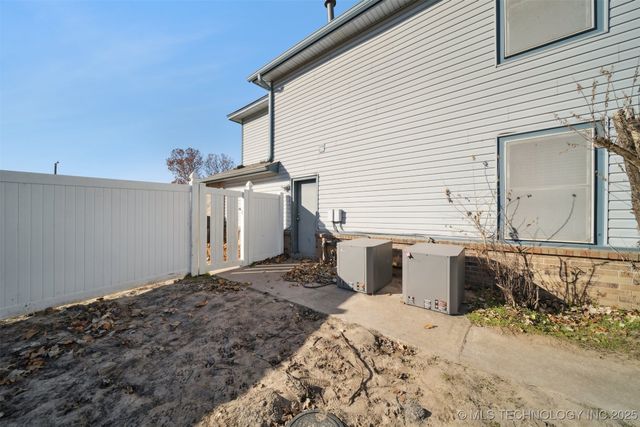 4209 S Chestnut Court, Broken Arrow, OK 74011