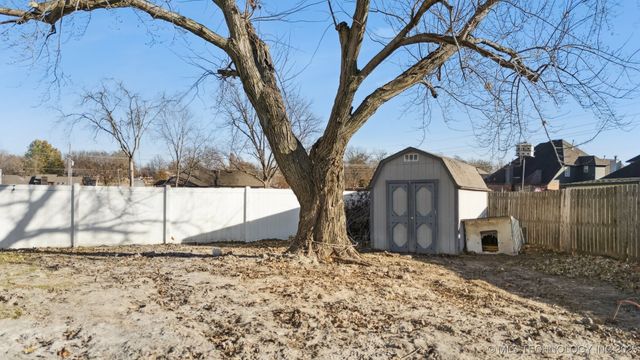 4209 S Chestnut Court, Broken Arrow, OK 74011