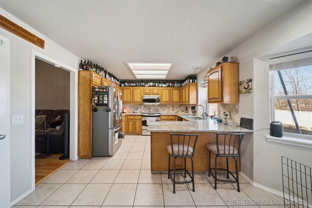 4209 S Chestnut Court, Broken Arrow, OK 74011