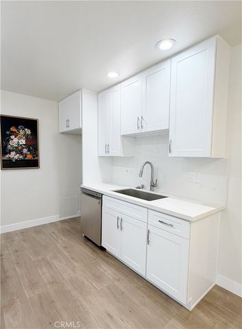 212 S Kraemer 2208, Placentia, CA 92870