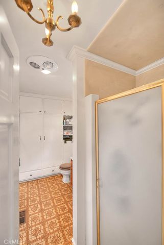 477 W Center, Covina, CA 91723