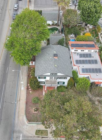 477 W Center, Covina, CA 91723