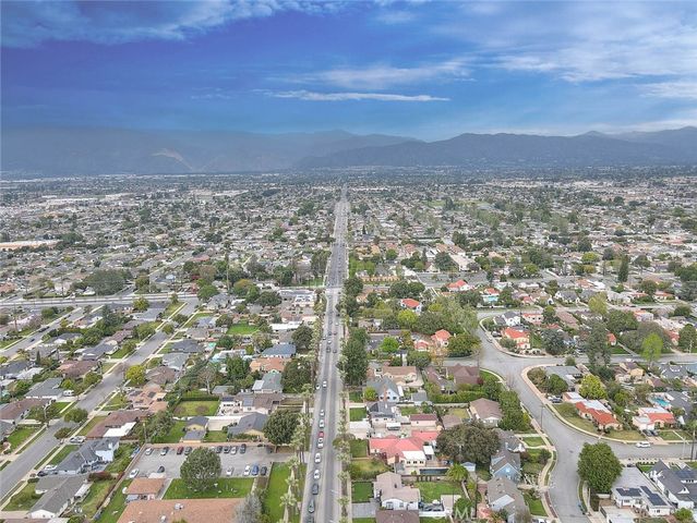 477 W Center, Covina, CA 91723