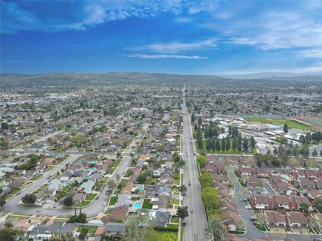 477 W Center, Covina, CA 91723