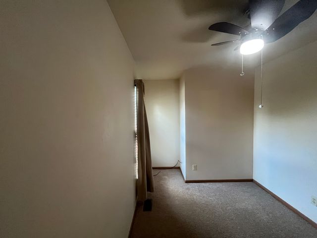 965 Amberwood Place, Mchenry, IL 60050