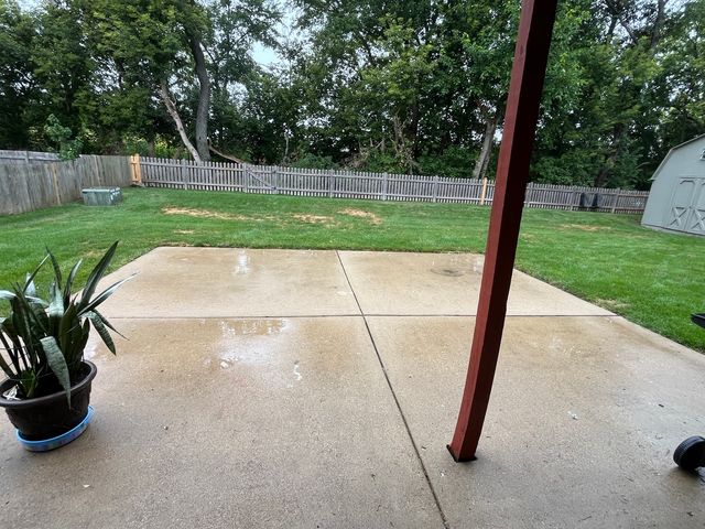 965 Amberwood Place, Mchenry, IL 60050
