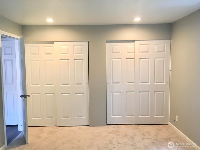 712 N 143rd Street, Seattle, WA 98133