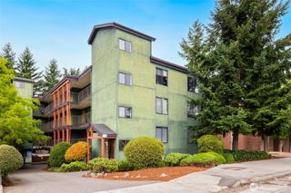 712 N 143rd Street, Seattle, WA 98133