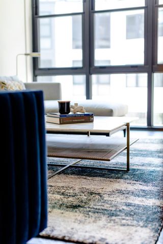 800 Embassy DR 411, Austin, TX 78702