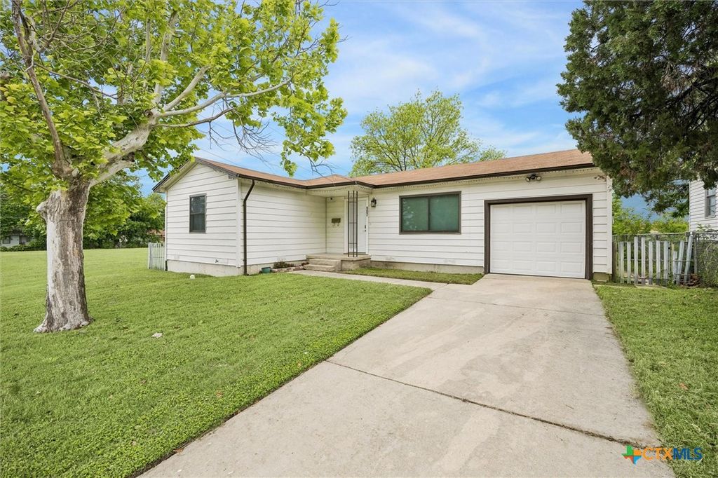 907 Jefferis Avenue, Killeen, TX 76543