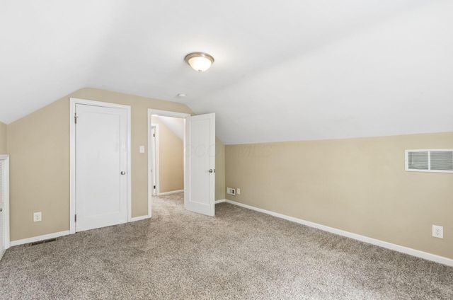 557 E Royal Forest Boulevard, Columbus, OH 43214