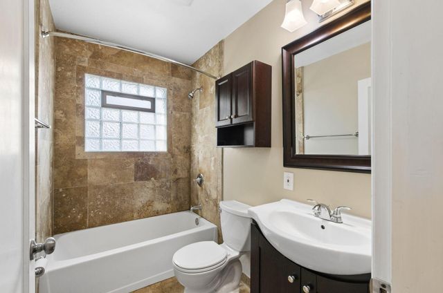 557 E Royal Forest Boulevard, Columbus, OH 43214