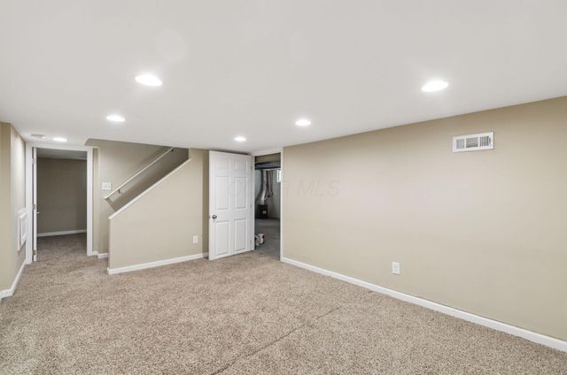 557 E Royal Forest Boulevard, Columbus, OH 43214