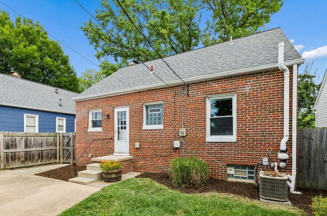 557 E Royal Forest Boulevard, Columbus, OH 43214