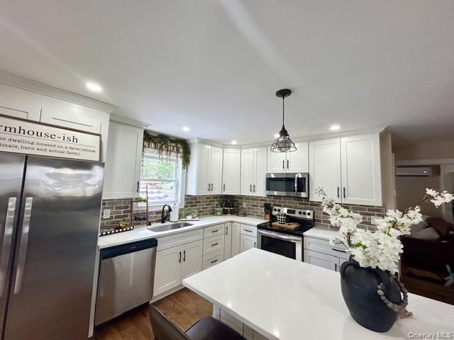 32 Morris Avenue, Patchogue, NY 11772
