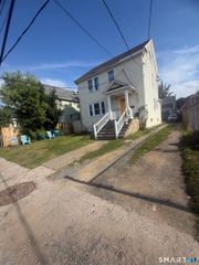 41 Young Dixon Way, Stamford, CT 06904