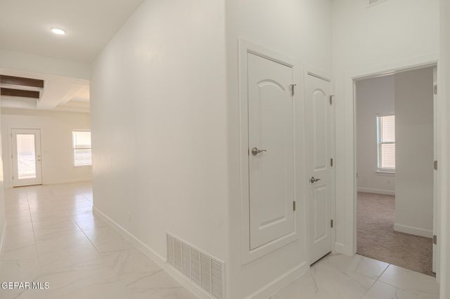 13893 Sky Harbor Avenue, El Paso, TX 79928