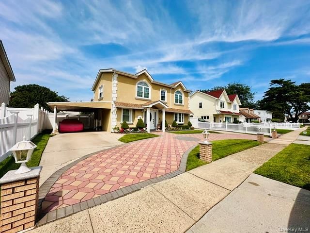 626 Wyngate Drive W, Valley Stream, NY 11580