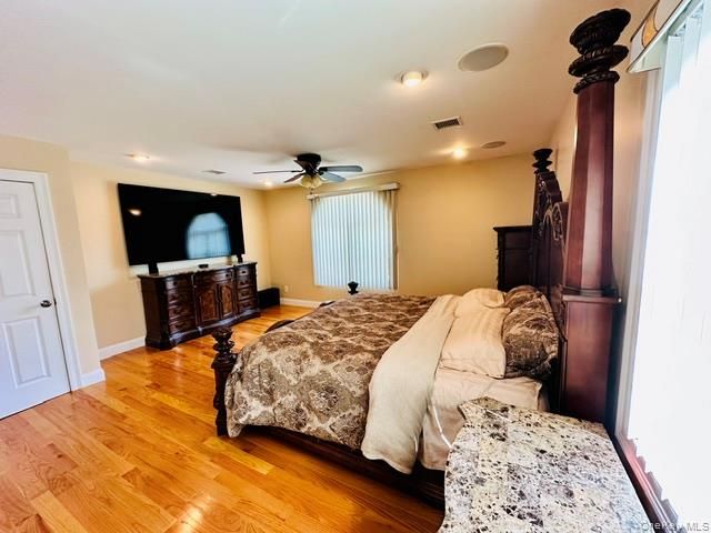 626 Wyngate Drive W, Valley Stream, NY 11580