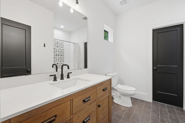 1967 Little John Street, Montgomery, TX 77316