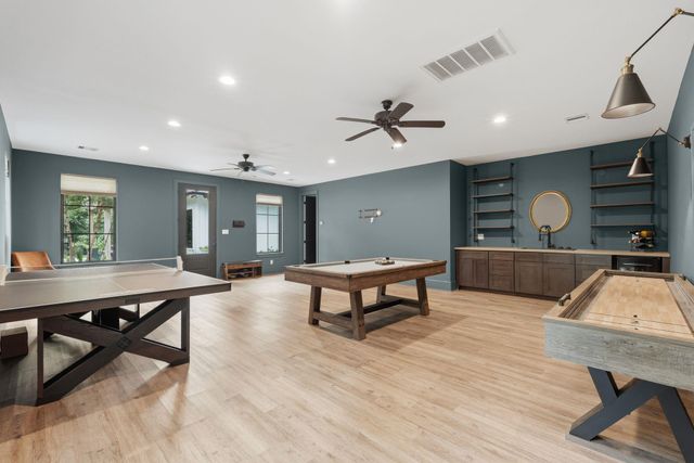 1967 Little John Street, Montgomery, TX 77316