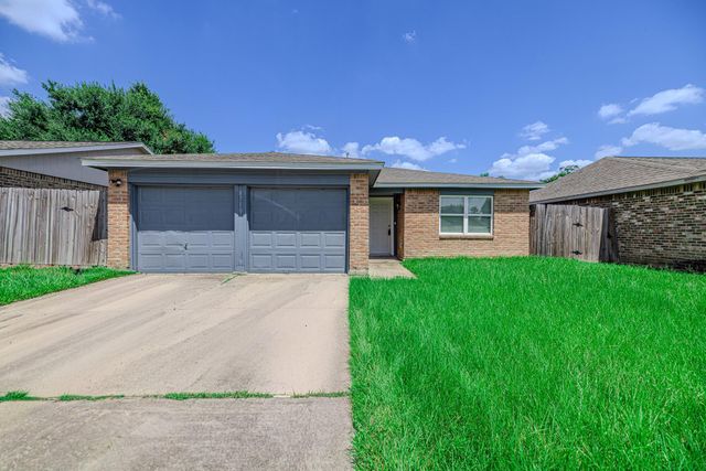 8710 Valley Flag, Houston, TX 77078