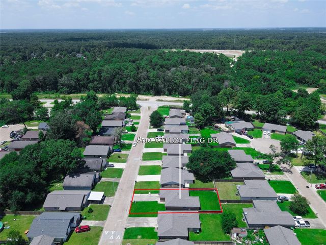 8710 Valley Flag, Houston, TX 77078