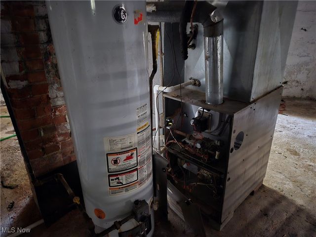 747 W River Road N, Elyria, OH 44035