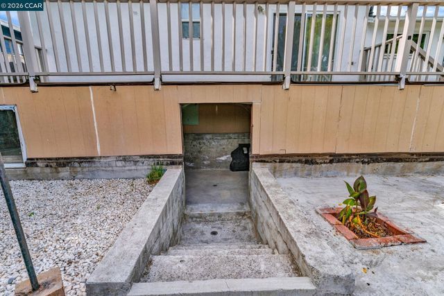 4778 Hilltop Drive, El Sobrante, CA 94803