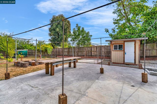 4778 Hilltop Drive, El Sobrante, CA 94803