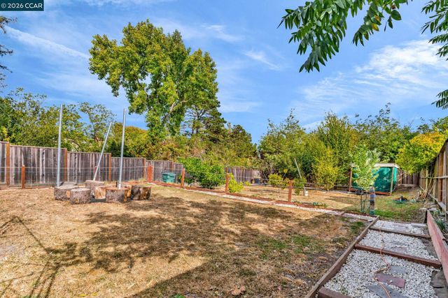 4778 Hilltop Drive, El Sobrante, CA 94803