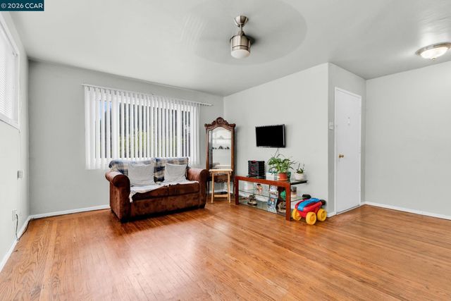 4778 Hilltop Drive, El Sobrante, CA 94803