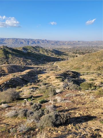 56335 Eagles Nest Road, Yucca Valley, CA 92284