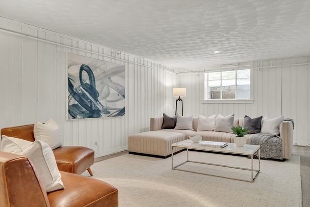 95 Beverly Road, Brookline, MA 02467