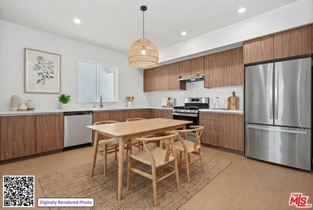 1717 Winona Boulevard 204, Los Angeles, CA 90027