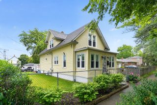 1015 Glenn Drive, North Chicago, IL 60064