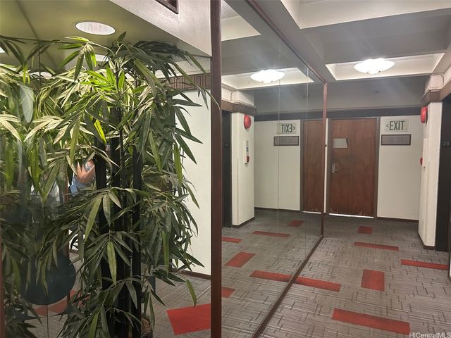 1188 Bishop Street 2810 & 2811, Honolulu, HI 96813