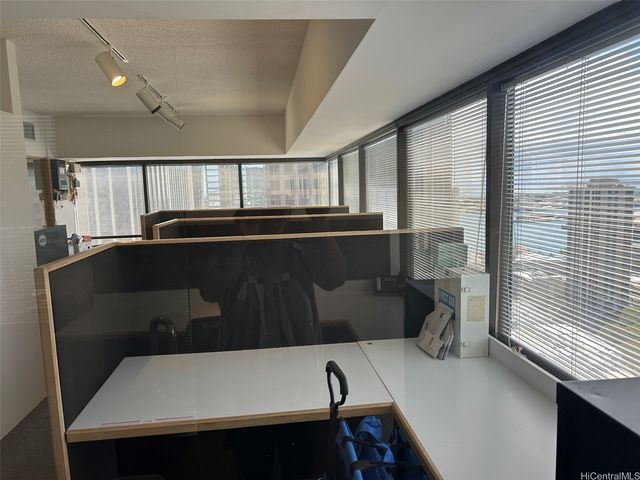1188 Bishop Street 2810 & 2811, Honolulu, HI 96813