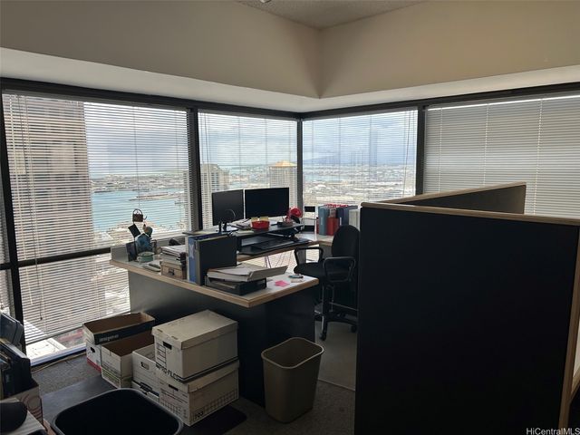 1188 Bishop Street 2810 & 2811, Honolulu, HI 96813