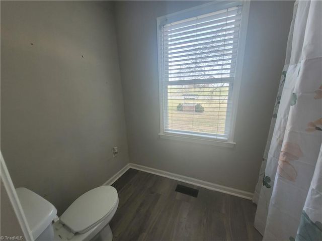 1351 Mckinney Road, Mount Airy, NC 27030